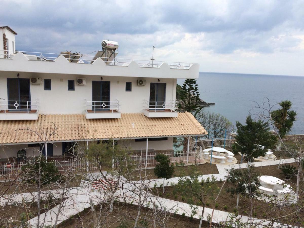 Heaven Beach Sarandë 외부 사진